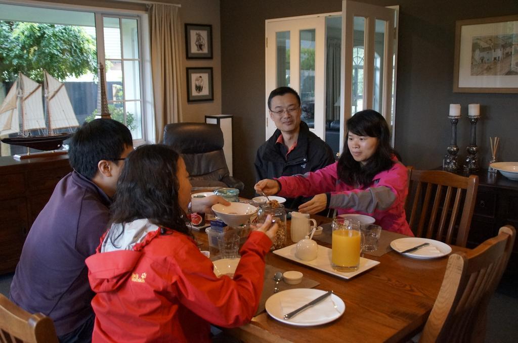 Olive House Bed And Breakfast Christchurch Esterno foto