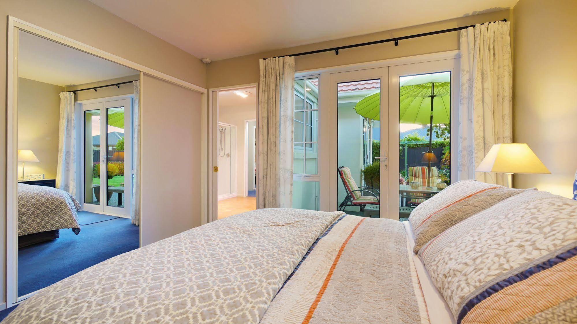Olive House Bed And Breakfast Christchurch Esterno foto