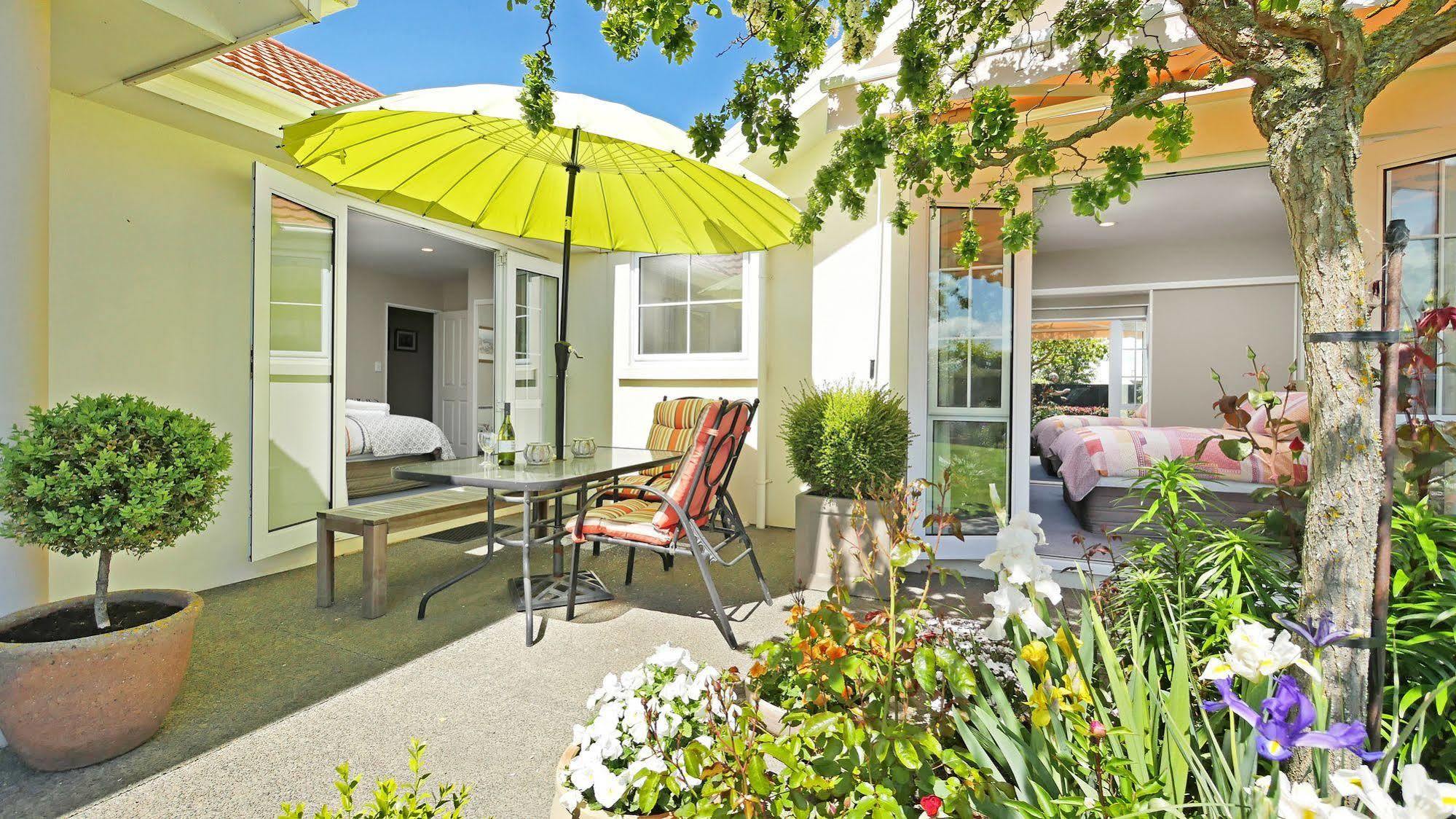 Olive House Bed And Breakfast Christchurch Esterno foto