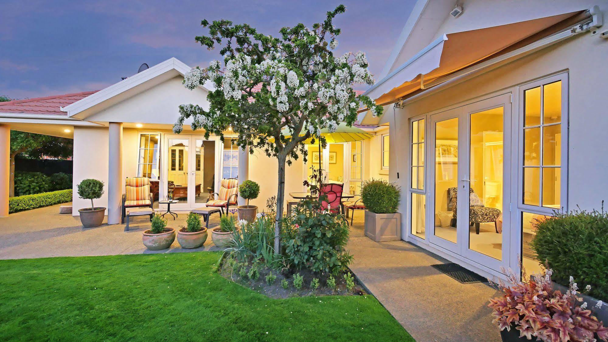 Olive House Bed And Breakfast Christchurch Esterno foto